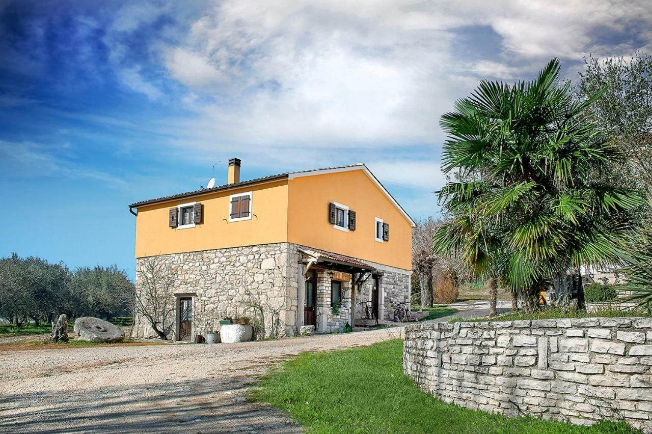 Rooms Agroturizam Romano Buje Kültér fotó